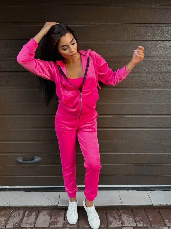 Велюровий жіночий костюм двійка рожевого кольору 34235