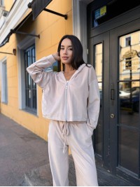 Велюровий жіночий костюм на змiйцi бежевого кольору 34264