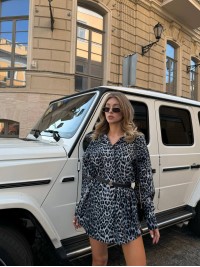 Джинсова жіноча сорочка леопардового стиля сiрого кольору 34283