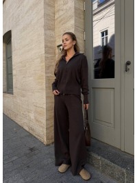 Жiночий прогулянковий костюм коричневого кольору 34307