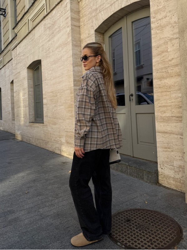 Жіноча фланелева сорочка у клітинку бежевого кольору 34335