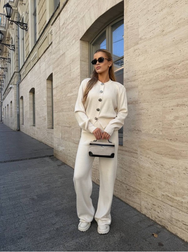 Жiночий костюм кардиган+брюки молочного кольору 34348