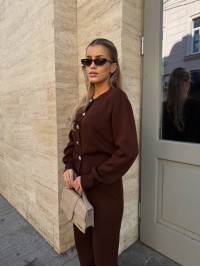 Жiночий костюм кардиган+брюки коричневого кольору 34350