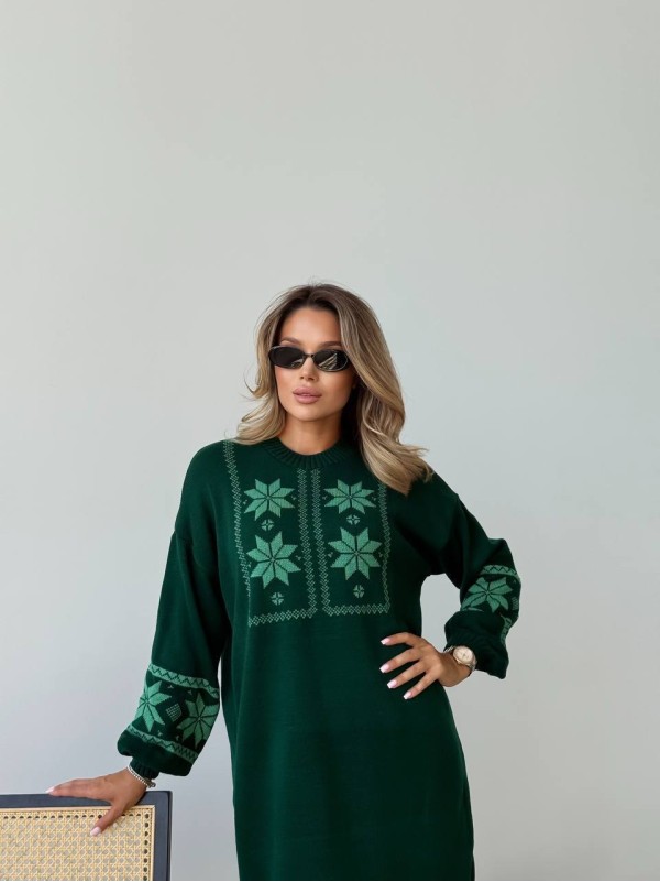 В'язана сукня з етнічним малюнком зеленого кольору 34356