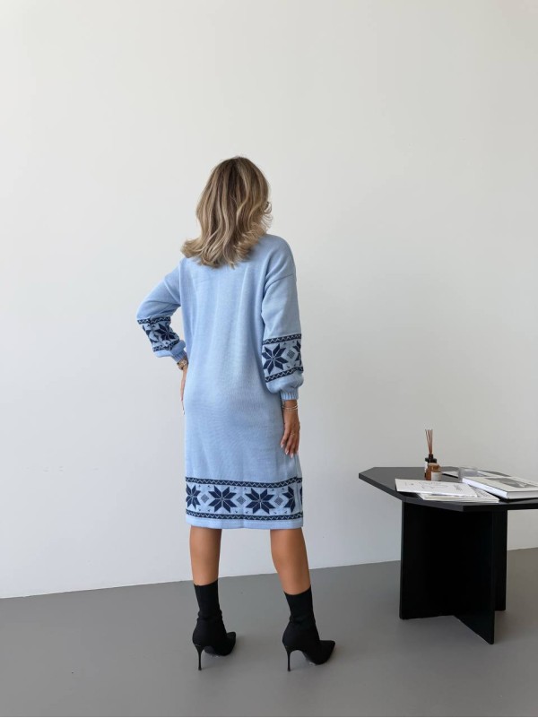 В'язана сукня з етнічним малюнком блакитного кольору 34357
