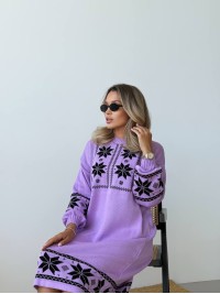 В'язана сукня з етнічним малюнком бузкового кольору 34358