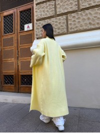 Жіночий довгий кардиган жовтого кольору 34368