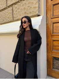 Жіночий довгий кардиган чорного кольору 34370