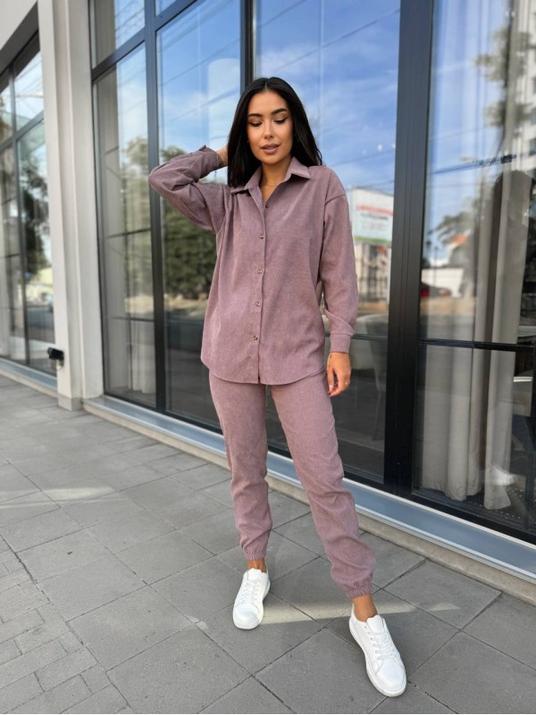 Вельветовий костюм на гудзиках сливового кольору 34378