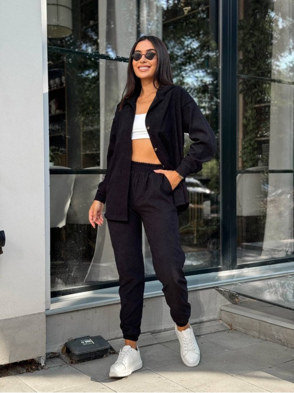 Вельветовий костюм на гудзиках чорного кольору 34380