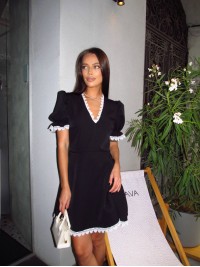 Класична сукня мiнi з мереживом чорного кольору 34392