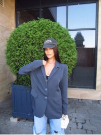 Жіночий вiльний пiджак графiтового кольору 34393