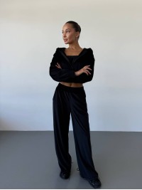 Жіночий велюровий костюм трійка чорного кольору 34398