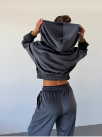 Жіночий велюровий костюм трійка графiтового кольору 34400