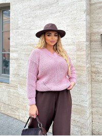 Базовий жіночий светр рожевого кольору 34414