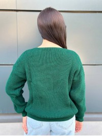 Жіночий светр з з вирізом смарагдового кольору 34421