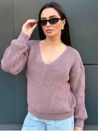 Жіночий светр з з вирізом пудрового кольору 34422