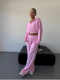 Жіночий велюровий костюм рожевого кольору 34441