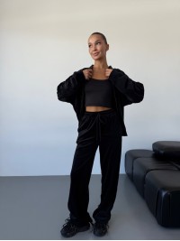Жіночий велюровий костюм чорного кольору 34453