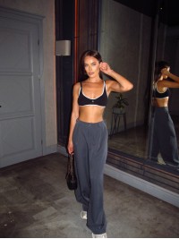 Жiночi базовi класичнi брюки графiтового кольору 34456