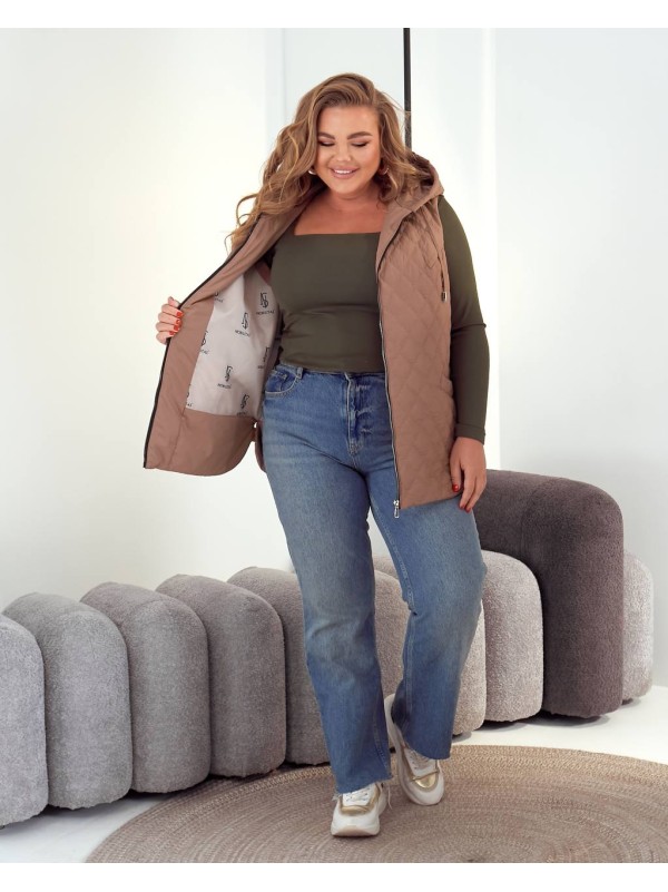 Стьобана жіноча жилетка кавового кольору 34457
