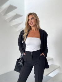 Жіночий класичний костюм чорного кольору 34464