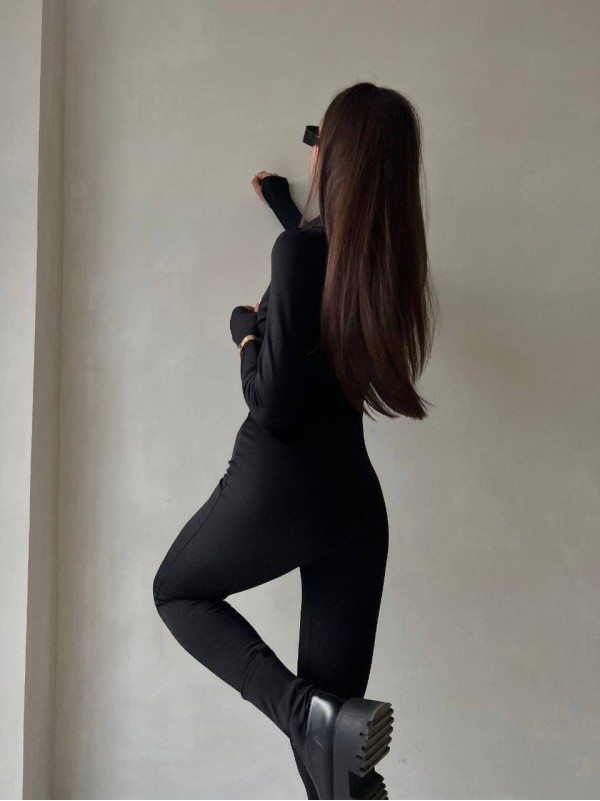 Жіночий еластичний комбінезон на флiсi чорного кольору 34475