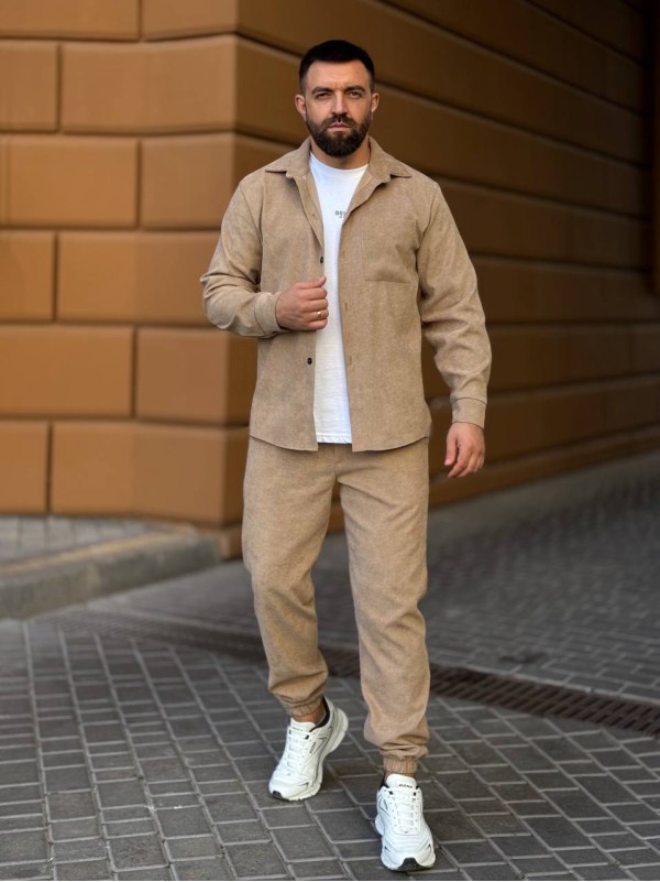 Чоловічий вельветовий костюм бежевого кольору 34480