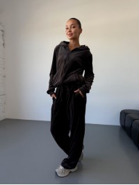 Жіночий велюровий костюм на змiйцi коричневого кольору 34487