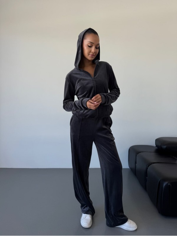 Жіночий велюровий костюм на змiйцi графiтового кольору 34488