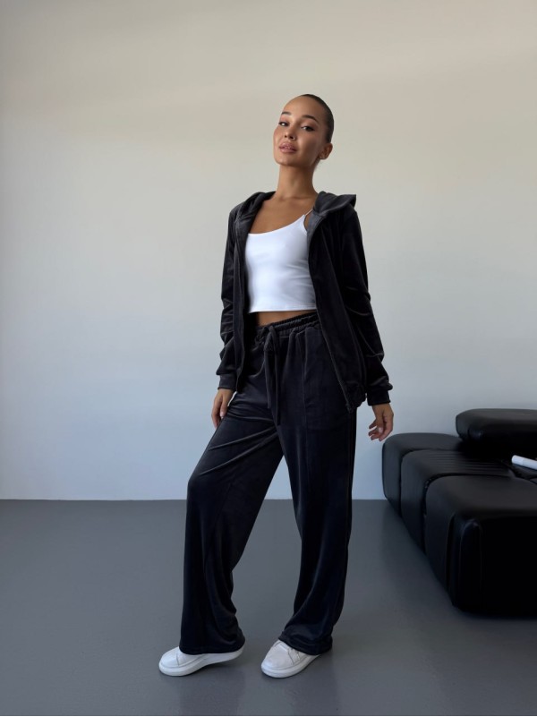 Жіночий велюровий костюм на змiйцi графiтового кольору 34488