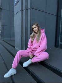 Жіночий теплий костюм з капюшоном рожевого кольору 34515