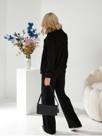 Жіночий в'язаний костюм на змiйцi чорного кольору 34521