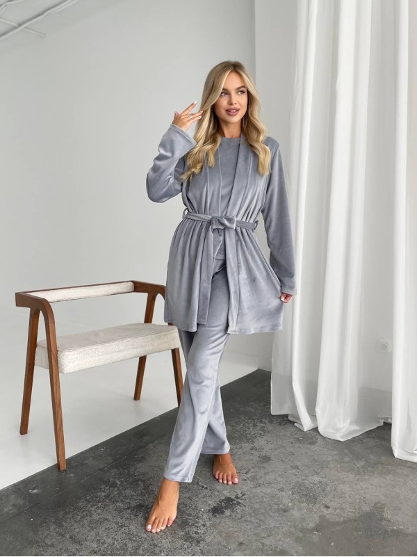 Велюровий домашній комплект трiйка сiрого кольору 34534