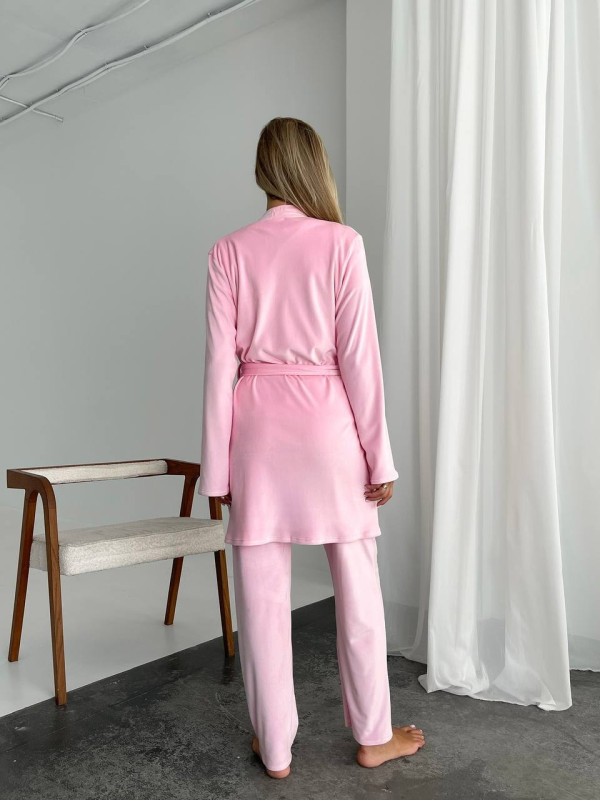 Велюровий домашній комплект трiйка рожевого кольору 34535