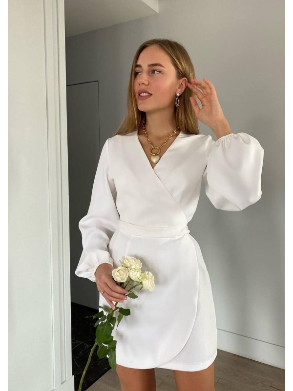 Сукня міні на запах молочного кольору 34550