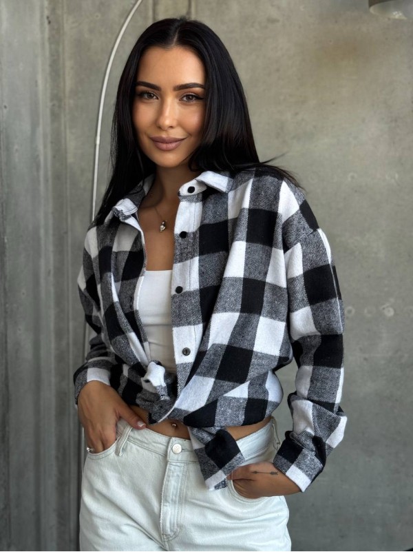 Тепла жiноча сорочка байка чорного кольору 34558