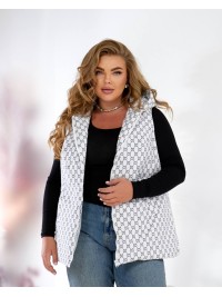 Жіноча демісезонна жилетка молочного кольору 34587