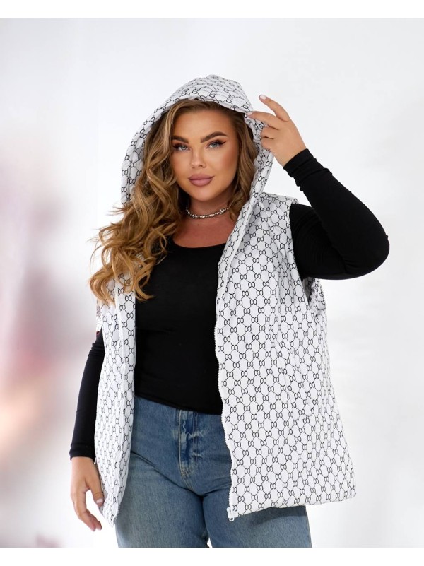 Жіноча демісезонна жилетка молочного кольору 34587