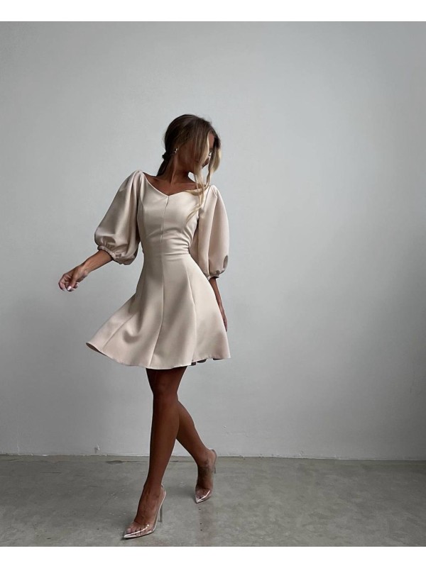 Сукня міні з пишним рукавом бежевого кольору 34613