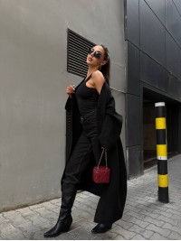 Жіночий довгий кардиган чорного кольору 34621