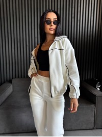 Жіночий спортивний костюм флісовий молочного кольору 34624