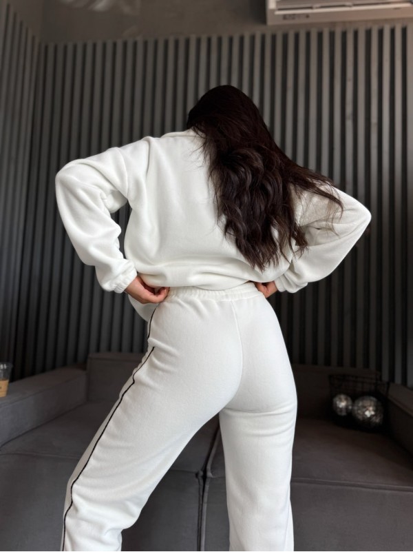 Жіночий спортивний костюм флісовий молочного кольору 34624