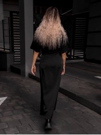 Жіноча спідниця шовкова максі чорного кольору 34631