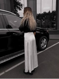 Жіноча спідниця шовкова максі молочного кольору 34632