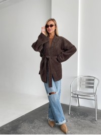 Жіночий кардиган з поясом коричневого кольору 34634