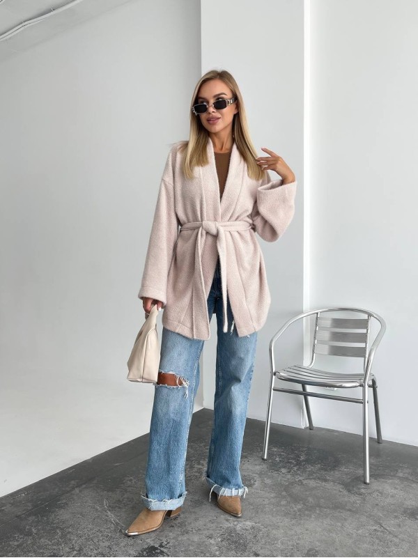 Жіночий кардиган з поясом бежевого кольору 34635