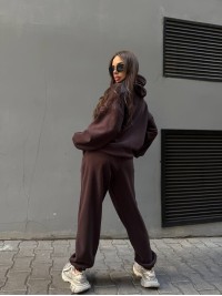 Жіночий флісовий костюм коричневого кольору 34652