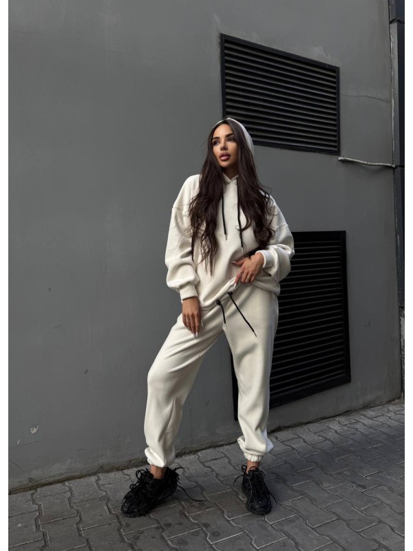 Жіночий флісовий костюм молочного кольору 34653