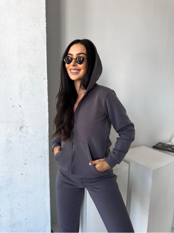 Жіночий спортивний костюм на флiсi графiтового кольору 34668